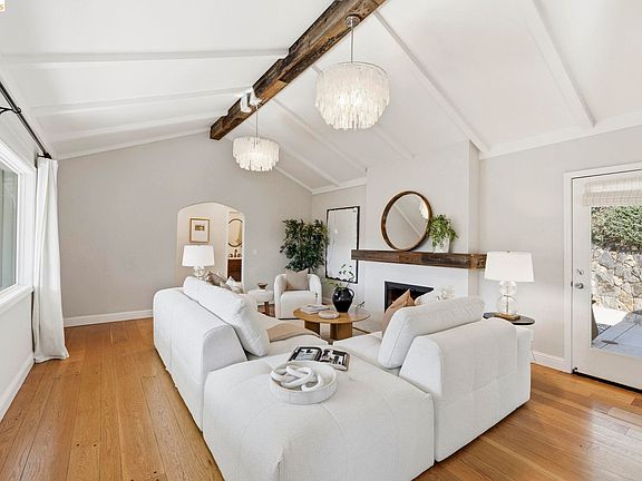 3rd image of 5701 Snake Rd