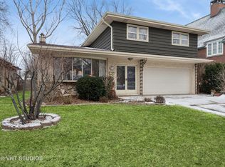 711 S Cumberland Ave, Park Ridge, IL 60068