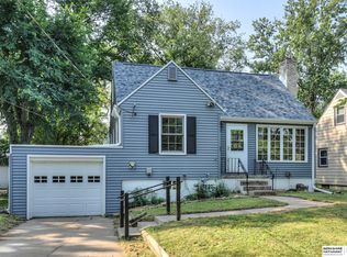 4315 Grover St, Omaha, NE 68105