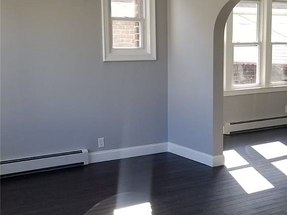 4th image of 118-82 Riverton St