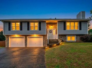 5158 Orchard Hill Dr, Roanoke, VA 24019