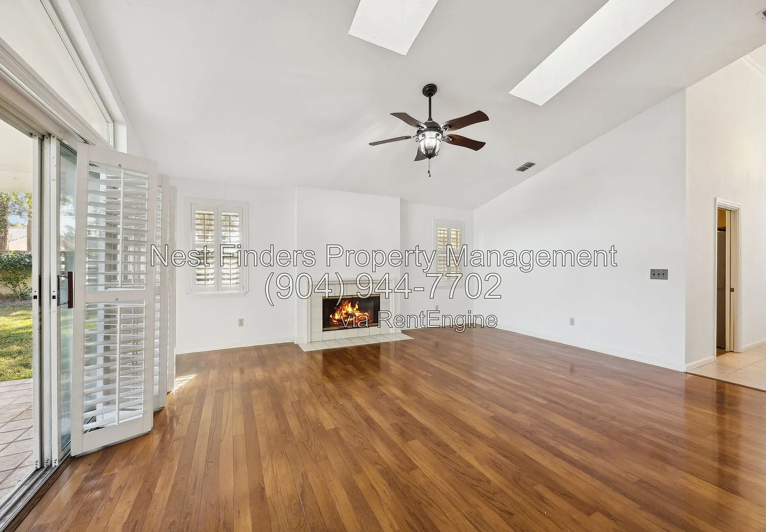 2 bed, 2.0 bath, 1755 sqft, $2,800 — Photo 3