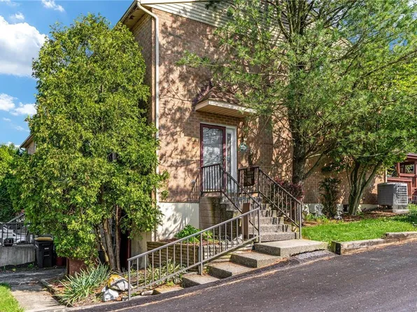 1442 Robert St, Whitehall, PA 18052