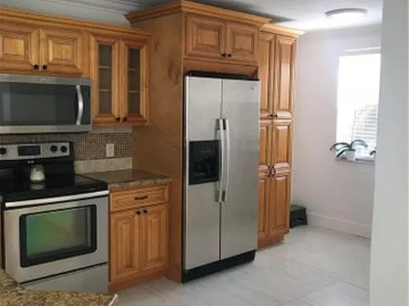 8741 Wiles Rd APT 202, Pompano Beach, FL 33067