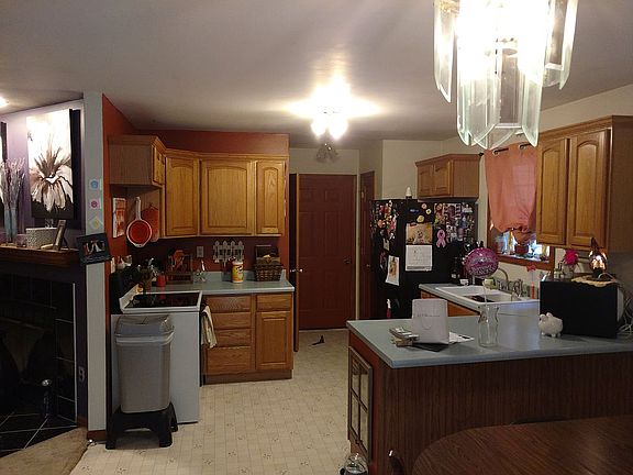 5th image of 12262 Oakwood Shores St