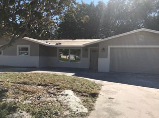 1601 Wyoming Ave, Fort Pierce, FL 34982