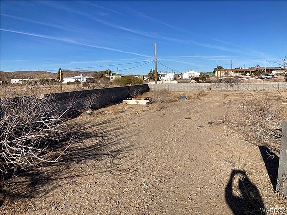 3rd image of 6945 W Cinch Drive