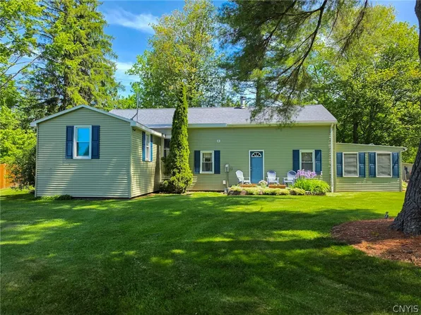 329 16th Ave, Blossvale, NY 13308