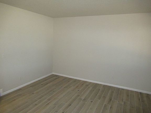 4th image of 9051 N 49th Ave