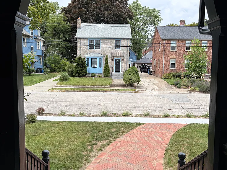 138 Arnold Ave — Photo 7