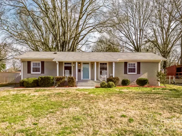 4227 Winedale Ln, Charlotte, NC 28205