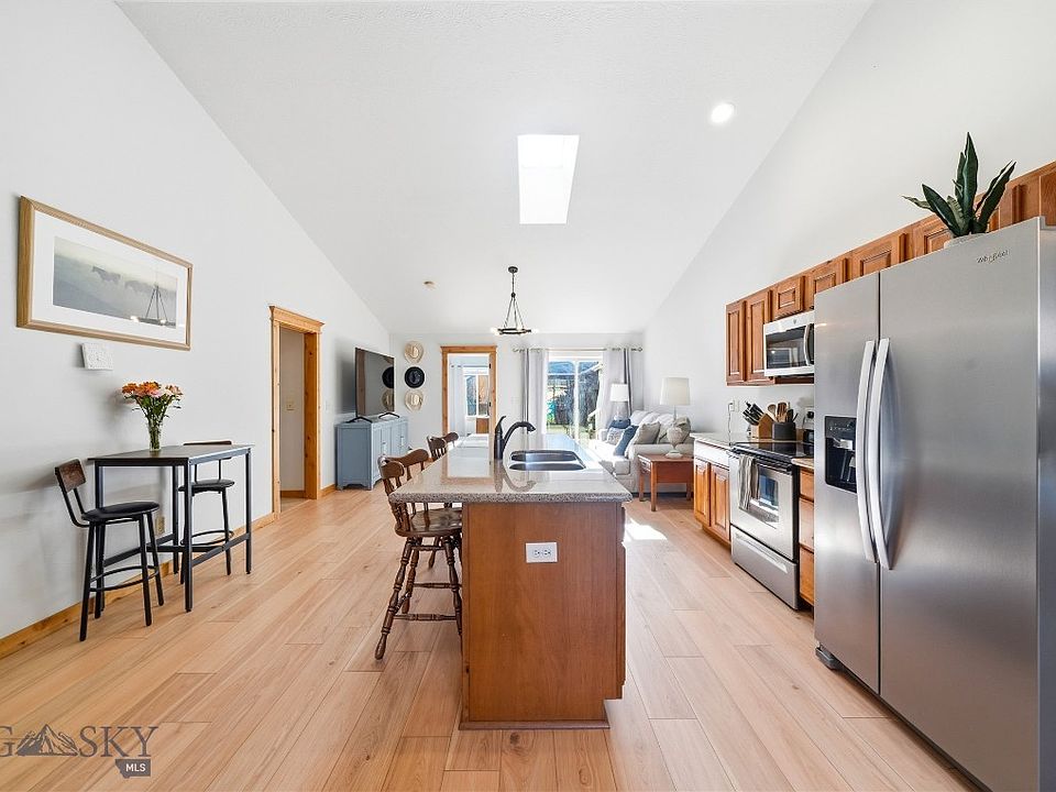 1st image of 145 Talon Way Unit B