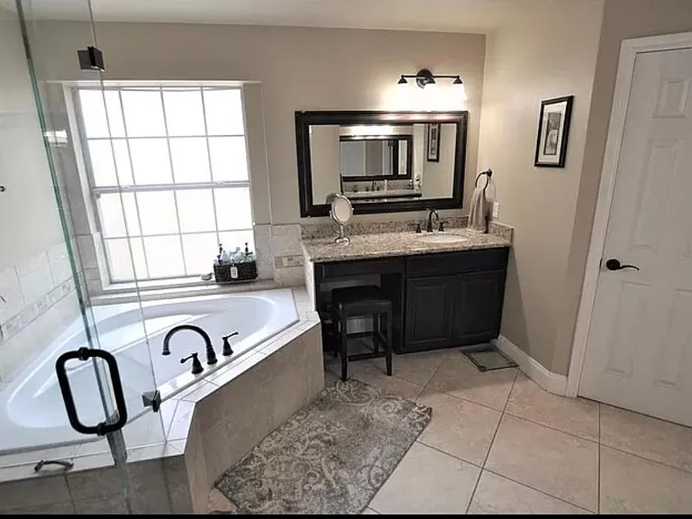 10229 Andora Dr — Photo 5
