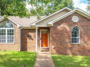 125 Skyline Dr, Hot Springs, AR 71901
