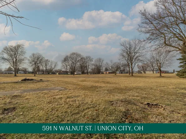 591 N Walnut St, Union City, OH 45390