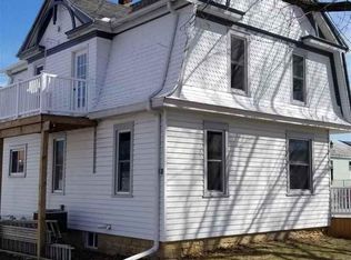 205 State St, Bellevue, IA 52031