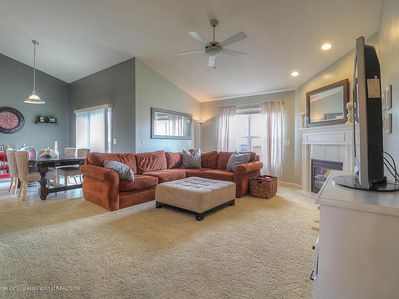 3rd image of 1558 Gander Hill Dr