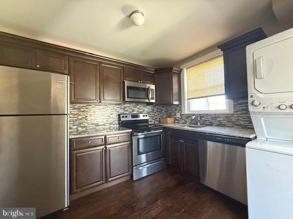 22 Florence Tollgate Pl UNIT 8