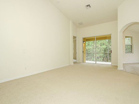 3rd image of 1315 Mariposa Cir #2204