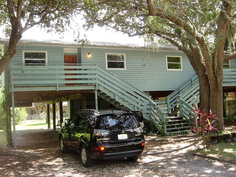 2nd image of 215-217 Avery Ave