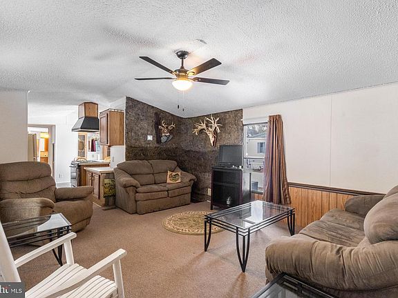3rd image of 6 Frenchmans Branch Dr #6