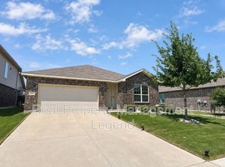 5601 Portola Ln, Denton, TX 76208