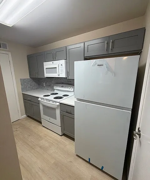 8608 Key Biscayne Dr #203 — Photo 3