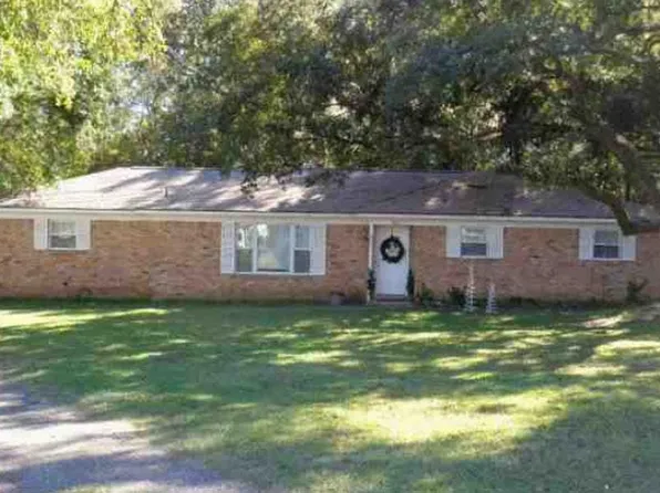 123 Thomas Dr, Saraland, AL 36571