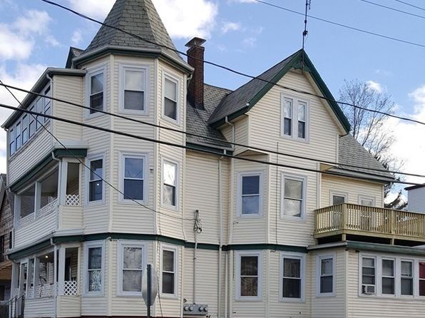 720-722 N Montello St