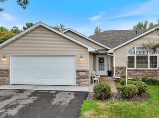 938 Golden Pond Ct, Buffalo, MN 55313