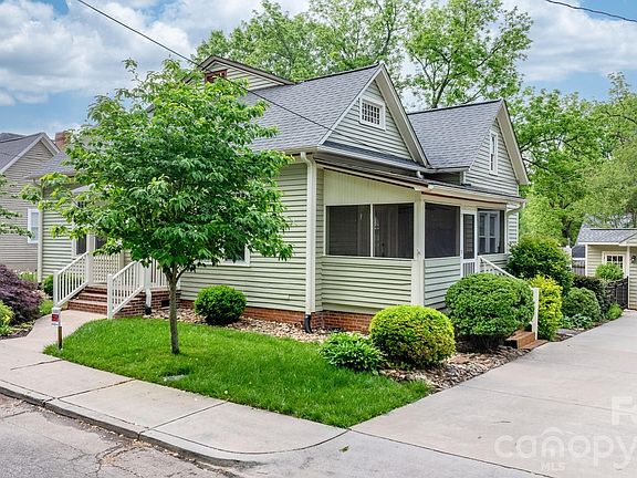 5th image of 214 Webb St