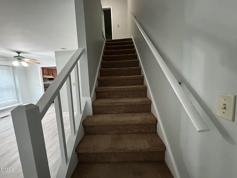 4200 Bertram Dr — Photo 8