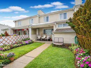 1212 Richmond Ave, Staten Island, NY 10314