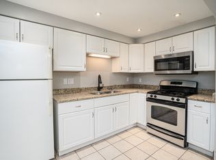 1212 Louisiana St APT 6, Lawrence, KS 66044