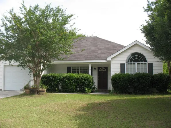 4011 Forrest Run Cir, Valdosta, GA 31605