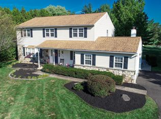 1925 Deerfield Dr, Lansdale, PA 19446