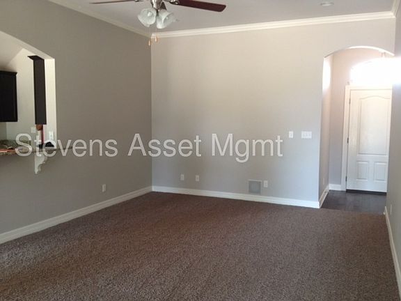 3rd image of 3281 Grand Lake Dr