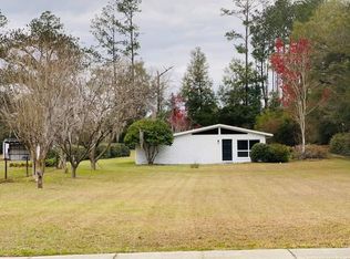 535 N Court St, Bronson, FL 32621