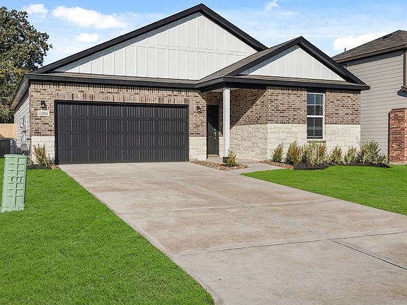 3rd image of 11884 Whirlaway Dr