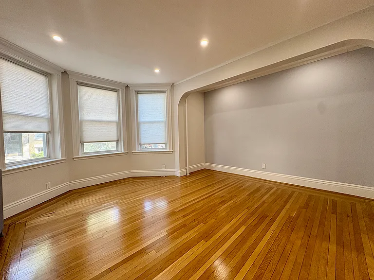 90 Fuller St #1 — Photo 19