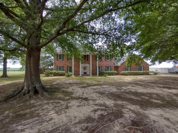 14 Bayou Cove Cir, McGehee, AR 71654
