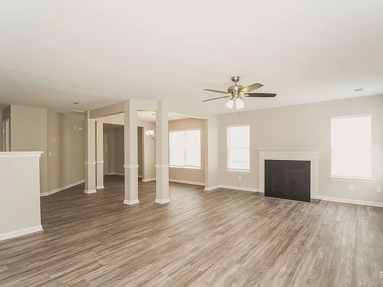 5930 Brookfield Pointe Dr — Photo 7