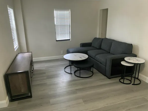 11 N Lakeside Dr #4, Lake Worth, FL 33460