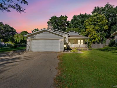 2522 Candlewick Dr, Orion, MI, 48359