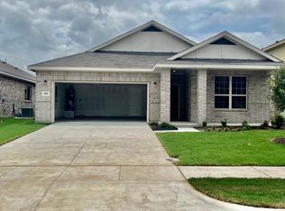 953 Billups Dr, Van Alstyne, TX 75495