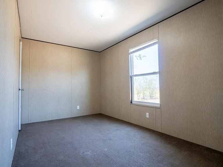 11621 Annandale Rd — Photo 14