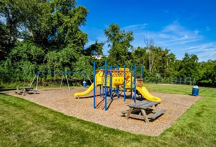 Heritage Hills playground