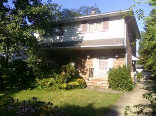 2228 Wrenford Rd, University Heights, OH 44118