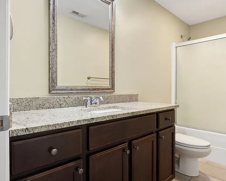 2297 Shady Ln NE — Photo 24