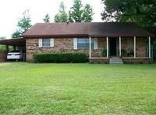 813 Oxford St, Stamps, AR 71860